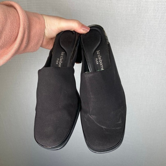 Liz Claiborne | Black Slip On Comfort Heels Block 8.5 - Picture 3 of 6